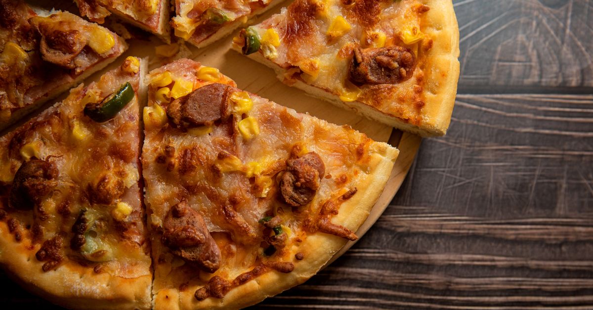 Pizza aufwärmen, damit sie knusprig bleibt: Die besten Methoden im Vergleich