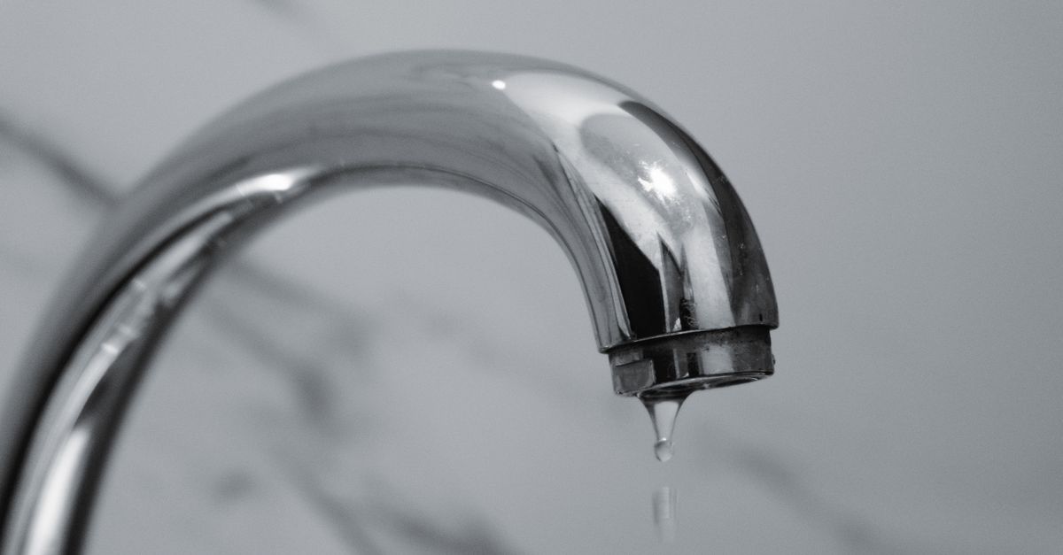Tropfenden Wasserhahn reparieren: Anleitung für Zweigriffarmatur, Einhebelmischer & Co.