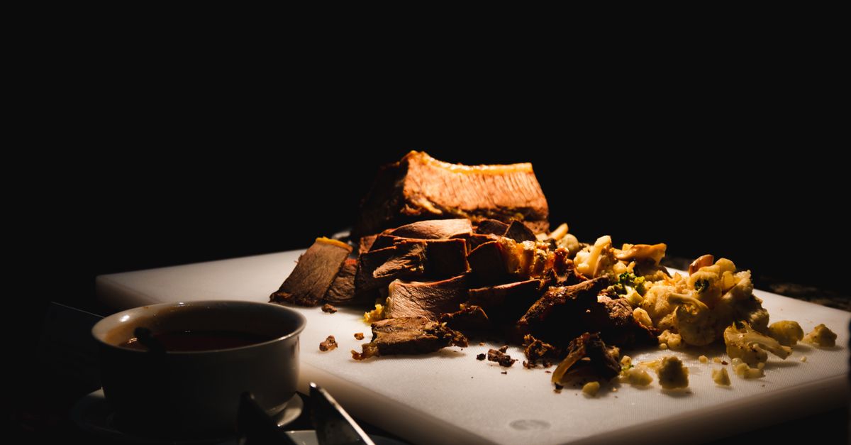 Aus Gänsebraten-Resten werden Brühe, Ragout und Auflauf